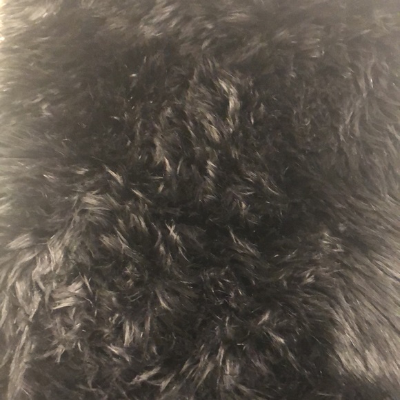 Talula Aritzia Women’s Vest - Picture 7 of 7